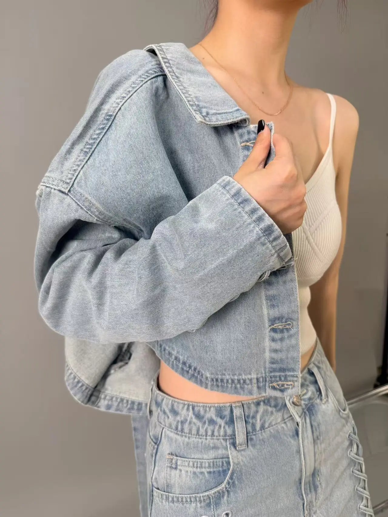 Women's Light Gray Cropped Denim Jacket with Sleeve Lacing