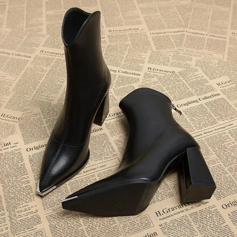 Women’s Ankle Boots with Block Heel and Pointed Toe