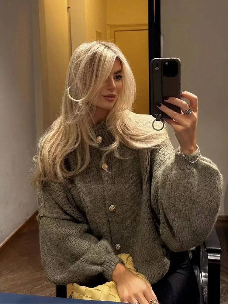 Women's Button-Front Cardigan with Drop-Shoulder Design and Ribbed Trim