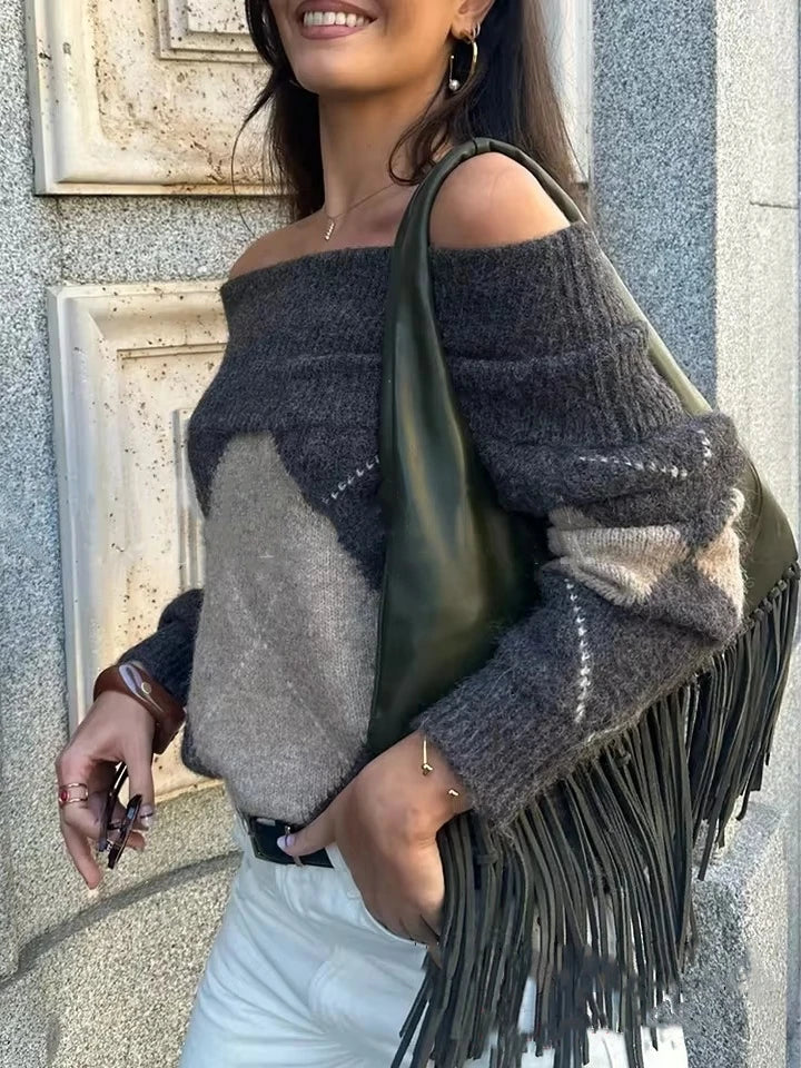 Women’s Off-Shoulder Jumper with Argyle Pattern and Long Sleeves