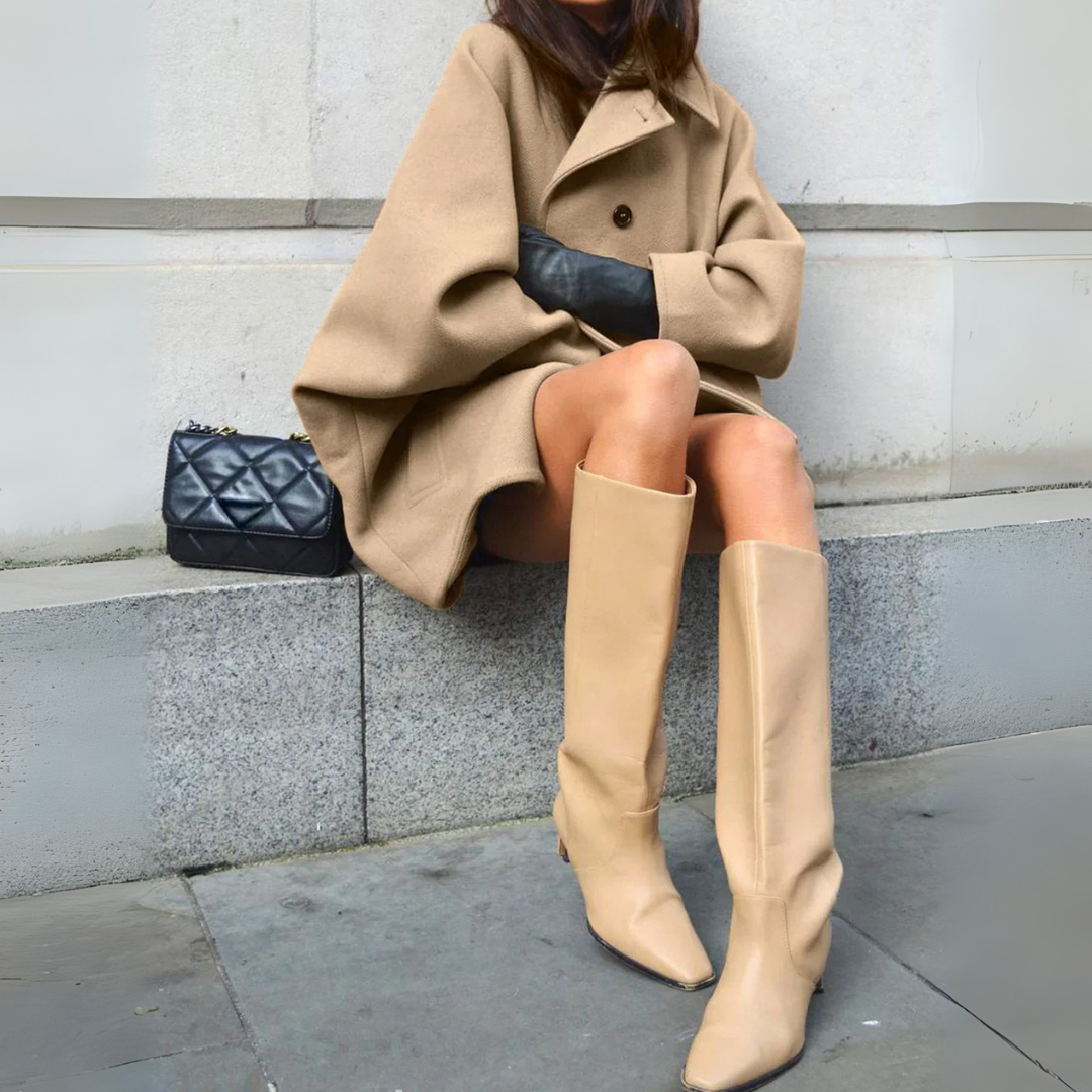 Women's Oversized Coat with Notched Collar and Concealed Button Front